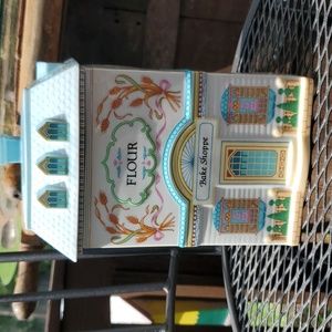 Lenox Spice Village Flour Canister Bake Shoppe 1990